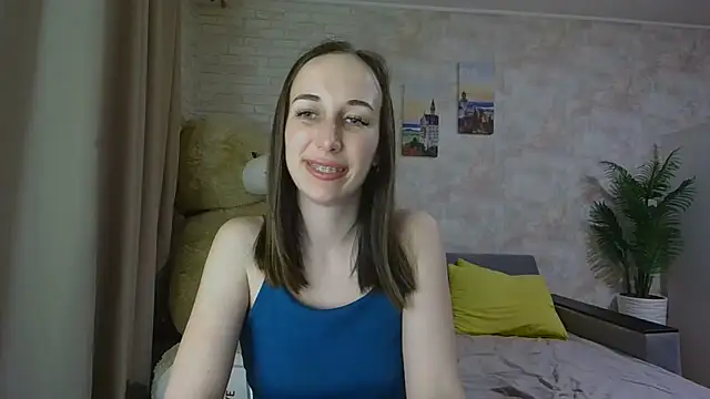 Snapshot of Anika_bloom chatting on 12-01-25, 01:10 Anika bloom online show from 12-01-25, 01:10