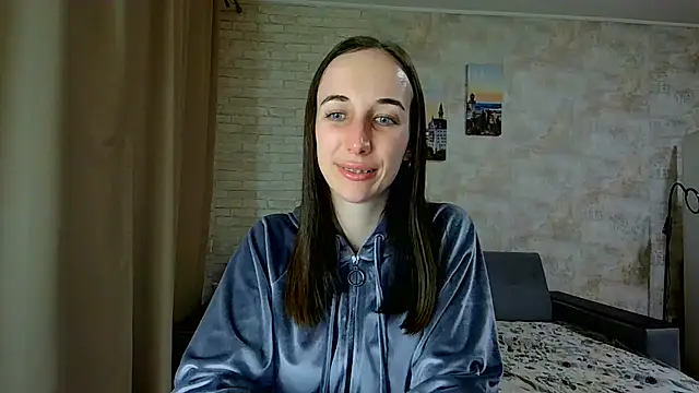 Anika bloom online show from 04-24-26, 07:05