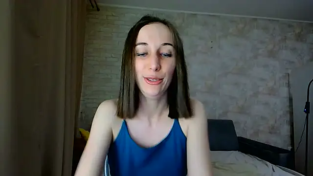 Snapshot of Anika_bloom chatting on 07-22-26, 10:23 Anika bloom online show from 07-22-26, 10:23