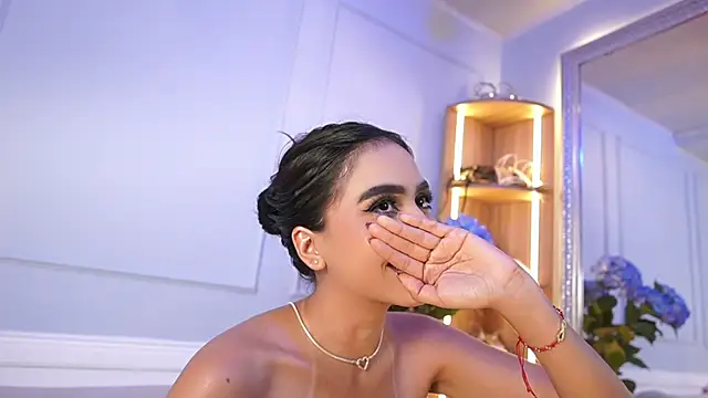 elasummer online show from 04-15-26, 07:58