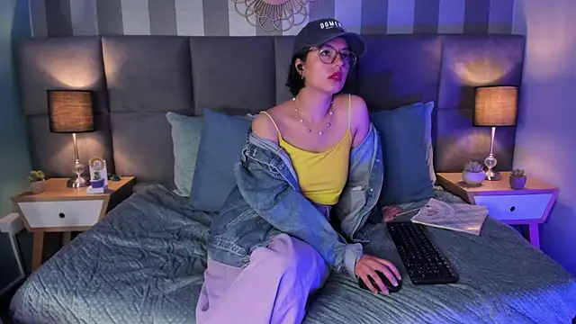 victoria byte online show from 03-07-25, 01:29