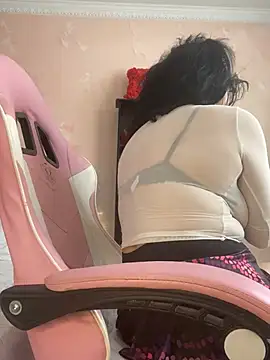 Sharongirl07 online show from 02-04-25, 03:26