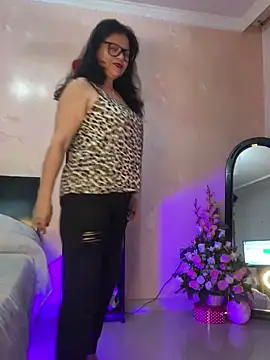 Sharongirl07 online show from 02-21-25, 11:43