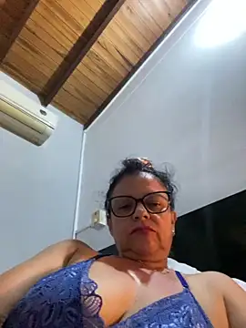 Sharongirl07 online show from 12-21-25, 02:51