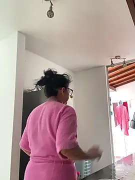 Sharongirl07 online show from 04-21-26, 12:44