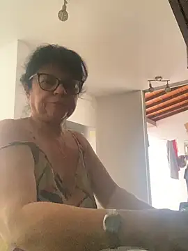 Sharongirl07 online show from 07-06-26, 12:13