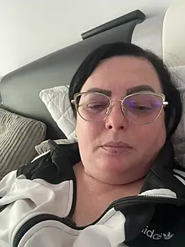 Amandamuller1982 online show from 01-24-25, 08:13