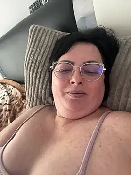 Amandamuller1982 online show from 03-01-25, 11:50