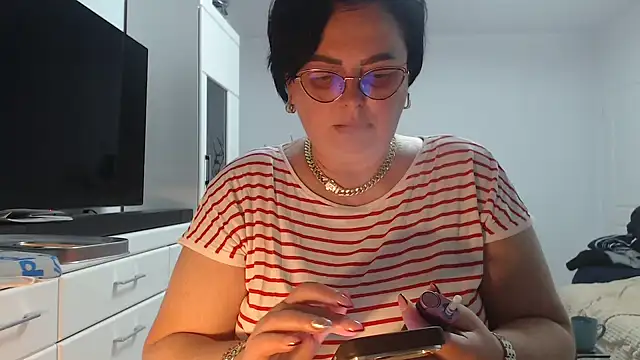 Amandamuller1982 online show from 04-06-26, 09:38