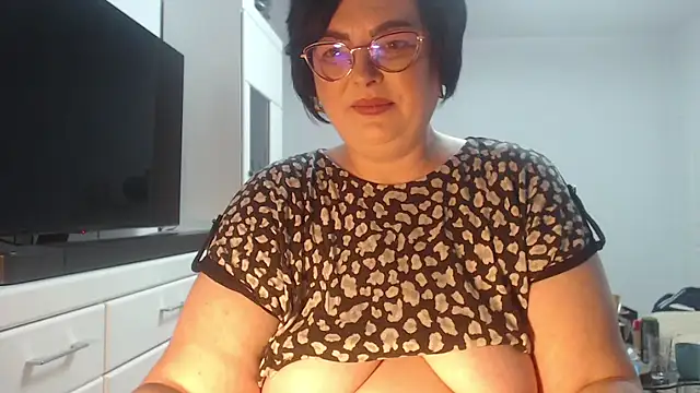 Snapshot of Amandamuller1982 chatting on 05-04-26, 11:45 Amandamuller1982 online show from 05-04-26, 11:45
