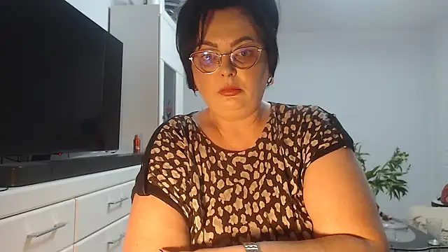 Snapshot of Amandamuller1982 chatting on 05-23-26, 07:29 Amandamuller1982 online show from 05-23-26, 07:29