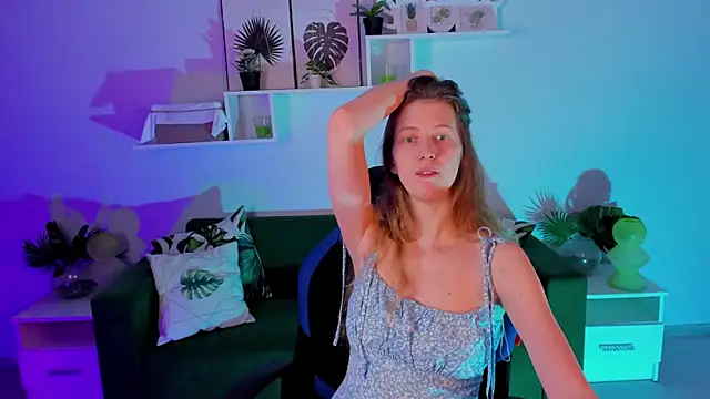 Snapshot of Sharon_Evansi chatting on 02-08-25, 02:49 Sharon Evansi online show from 02-08-25, 02:49