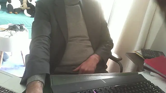 shyfrenchcock1 online show from 02-10-25, 03:53