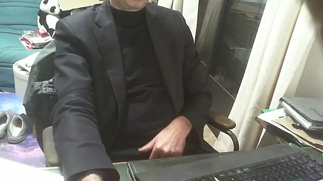 shyfrenchcock1 online show from 03-09-26, 02:43