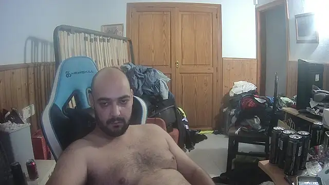 Snapshot of chicomallorca96 chatting on 10-12-25, 02:27 chicomallorca96 online show from 10-12-25, 02:27