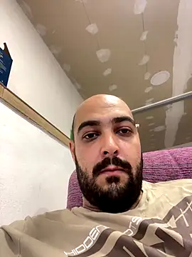 Snapshot of chicomallorca96 chatting on 10-20-25, 03:34 chicomallorca96 online show from 10-20-25, 03:34