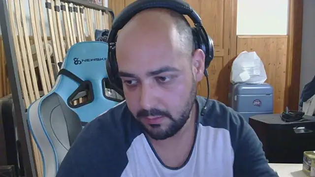 chicomallorca96 online show from 05-01-26, 02:54