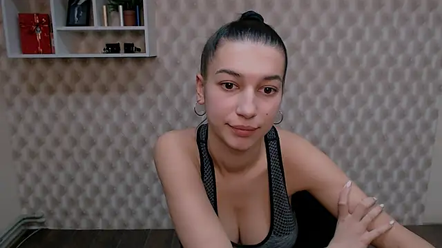 Snapshot of KarolinaRosse_ chatting on 01-16-25, 01:14 KarolinaRosse  online show from 01-16-25, 01:14