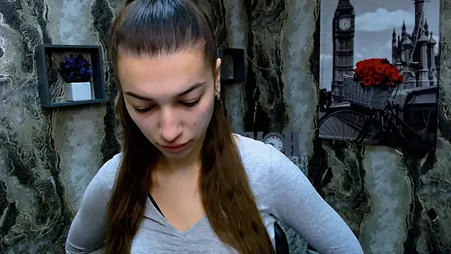Snapshot of KarolinaRosse_ chatting on 01-17-25, 03:23 KarolinaRosse  online show from 01-17-25, 03:23