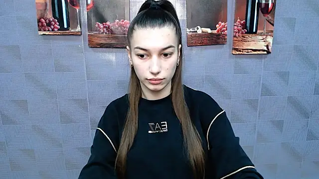 Snapshot of KarolinaRosse_ chatting on 01-24-25, 07:08 KarolinaRosse  online show from 01-24-25, 07:08