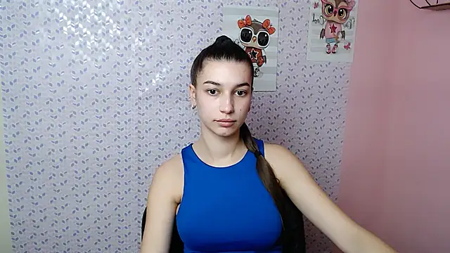 Snapshot of KarolinaRosse_ chatting on 01-31-25, 10:20 KarolinaRosse  online show from 01-31-25, 10:20