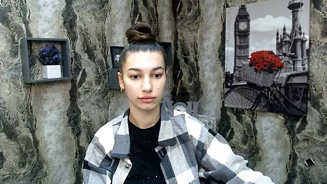 Snapshot of KarolinaRosse_ chatting on 02-07-25, 07:07 KarolinaRosse  online show from 02-07-25, 07:07