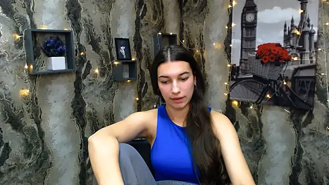 Snapshot of KarolinaRosse_ chatting on 02-12-25, 10:03 KarolinaRosse  online show from 02-12-25, 10:03