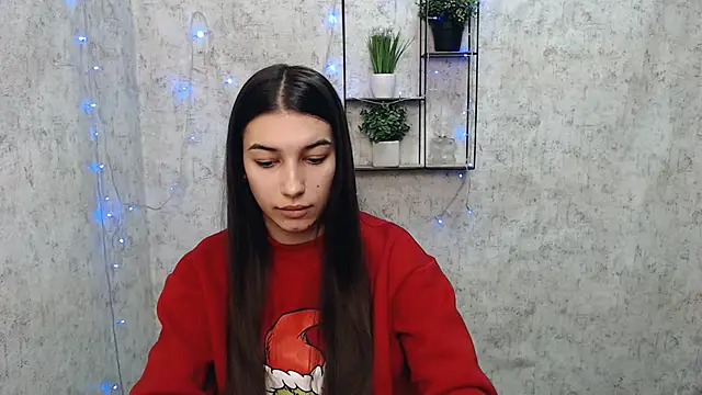 Snapshot of KarolinaRosse_ chatting on 02-16-25, 06:54 KarolinaRosse  online show from 02-16-25, 06:54