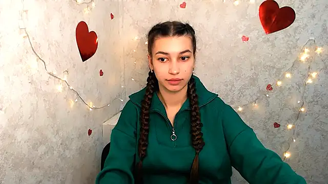 Snapshot of KarolinaRosse_ chatting on 02-24-25, 07:11 KarolinaRosse  online show from 02-24-25, 07:11