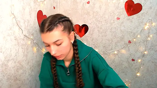 Snapshot of KarolinaRosse_ chatting on 02-24-25, 10:26 KarolinaRosse  online show from 02-24-25, 10:26