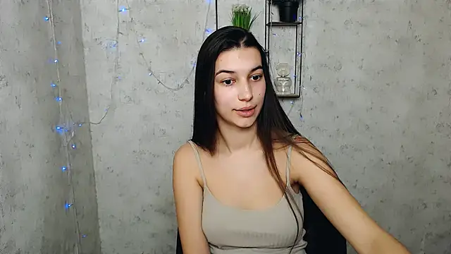 Snapshot of KarolinaRosse_ chatting on 03-01-25, 10:13 KarolinaRosse  online show from 03-01-25, 10:13