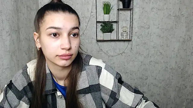 Snapshot of KarolinaRosse_ chatting on 03-07-25, 06:57 KarolinaRosse  online show from 03-07-25, 06:57