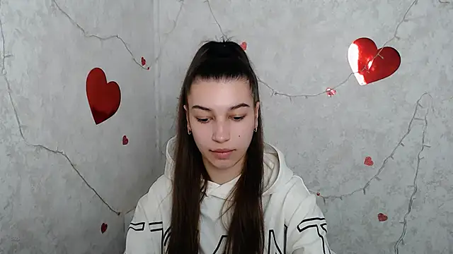Snapshot of KarolinaRosse_ chatting on 03-10-25, 06:49 KarolinaRosse  online show from 03-10-25, 06:49