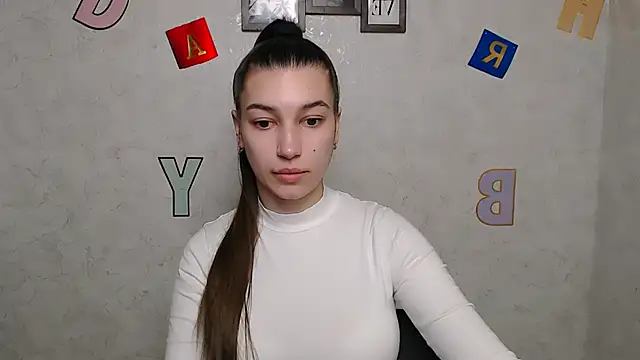 Snapshot of KarolinaRosse_ chatting on 03-11-25, 07:04 KarolinaRosse  online show from 03-11-25, 07:04