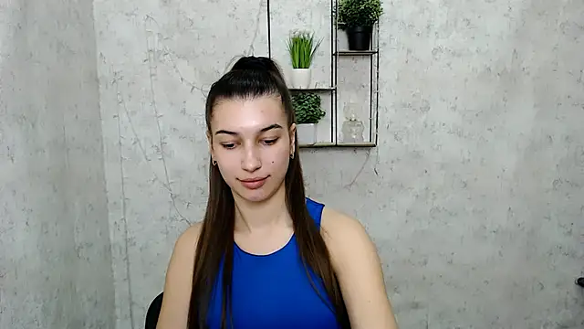 Snapshot of KarolinaRosse_ chatting on 03-16-25, 10:33 KarolinaRosse  online show from 03-16-25, 10:33