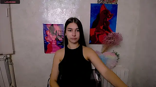 Snapshot of KarolinaRosse_ chatting on 09-11-25, 05:40 KarolinaRosse  online show from 09-11-25, 05:40