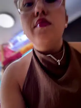 VIOLETA-25  online show from 06-26-26, 03:27