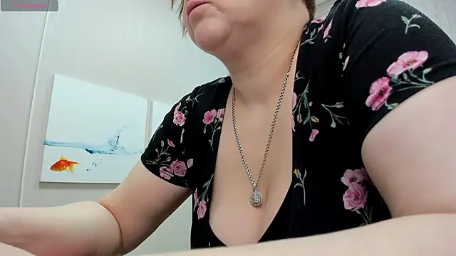 Snapshot of Dolorys chatting on 01-18-26, 05:33 Dolorys online show from 01-18-26, 05:33