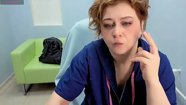 Snapshot of Dolorys chatting on 02-22-26, 04:57 Dolorys online show from 02-22-26, 04:57