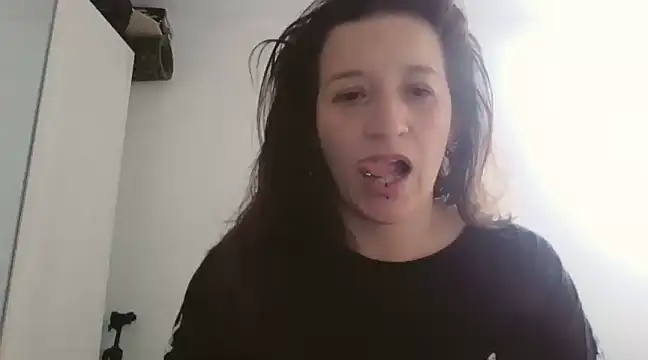 Snapshot of hanamy_joha chatting on 01-02-25, 01:30 hanamy joha online show from 01-02-25, 01:30