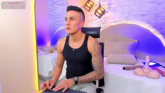 Aron Bolt online show from 05-04-26, 04:30