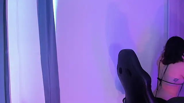 Snapshot of haanna_thompsoon chatting on 03-19-25, 08:11 haanna thompsoon online show from 03-19-25, 08:11