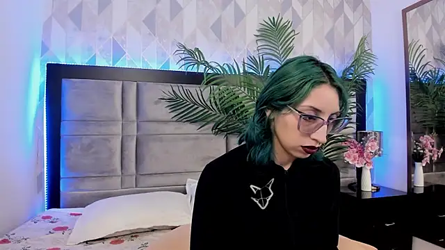 Im gaia online show from 02-01-25, 12:05