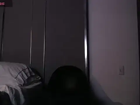 Snapshot of FaustoCock chatting on 12-25-24, 11:53 FaustoCock online show from 12-25-24, 11:53