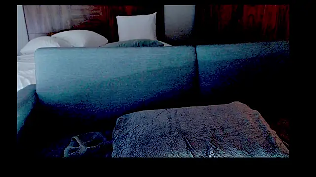 liadivina online show from 10-31-25, 08:04