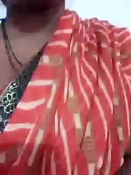 Snapshot of riya_houswife chatting on 12-25-24, 10:17 riya houswife online show from 12-25-24, 10:17