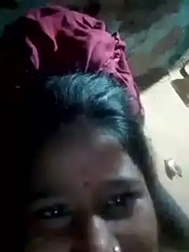 Snapshot of riya_houswife chatting on 11-16-25, 12:44 riya houswife online show from 11-16-25, 12:44