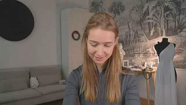 solar bella online show from 12-26-24, 01:21