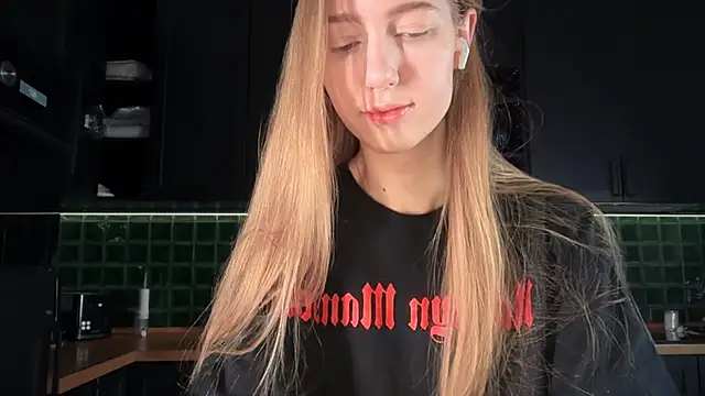 solar bella online show from 02-05-26, 05:01