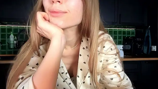 solar bella online show from 03-12-26, 03:56